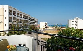 Artemis Hotel Apartments